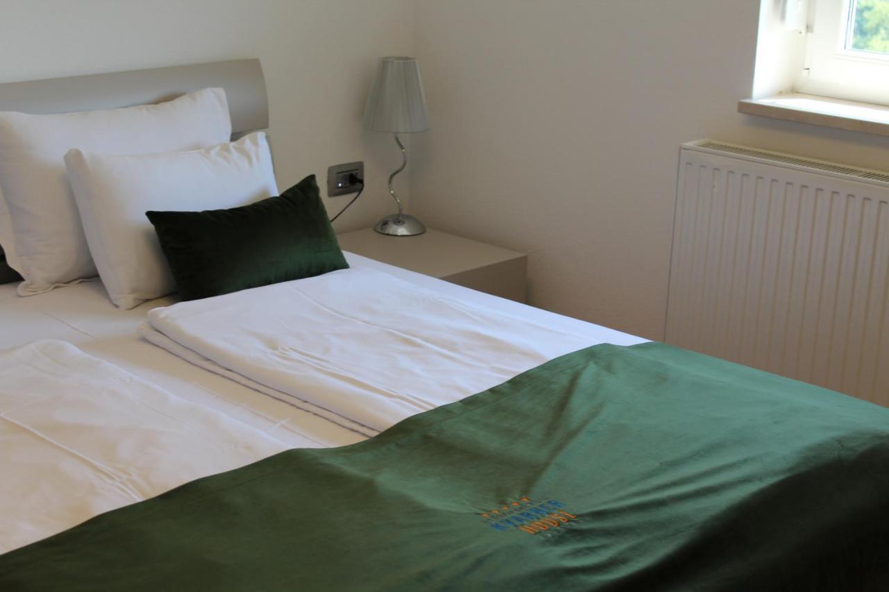 Apartmani Bilic 카스타브 외부 사진