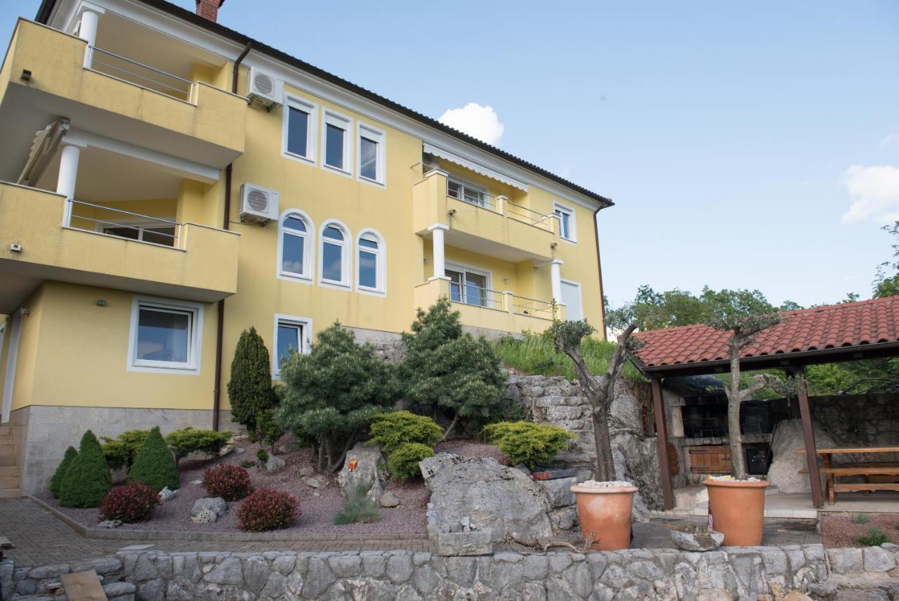 Apartmani Bilic 카스타브 외부 사진